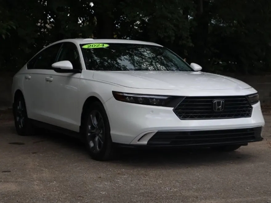 2024 Honda Accord Hybrid EX-L photo 1