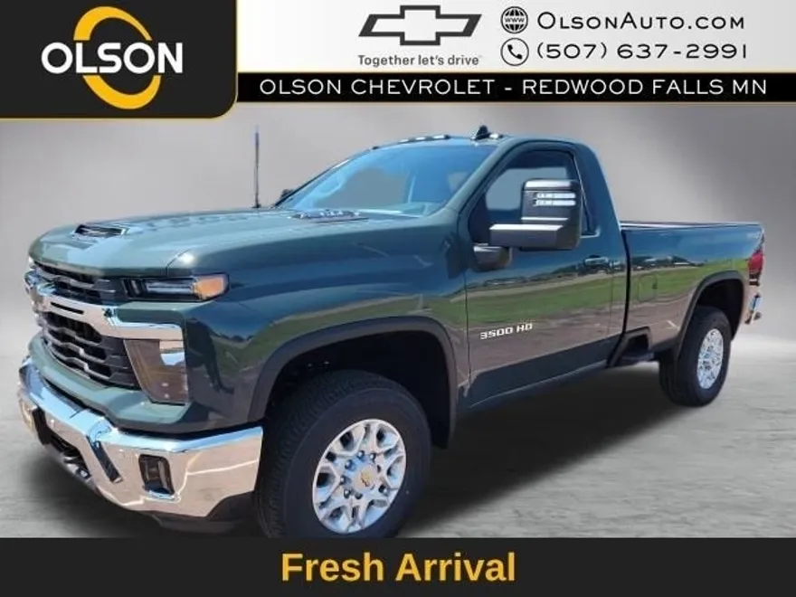 2025 Chevrolet Silverado 3500HD LT photo 1