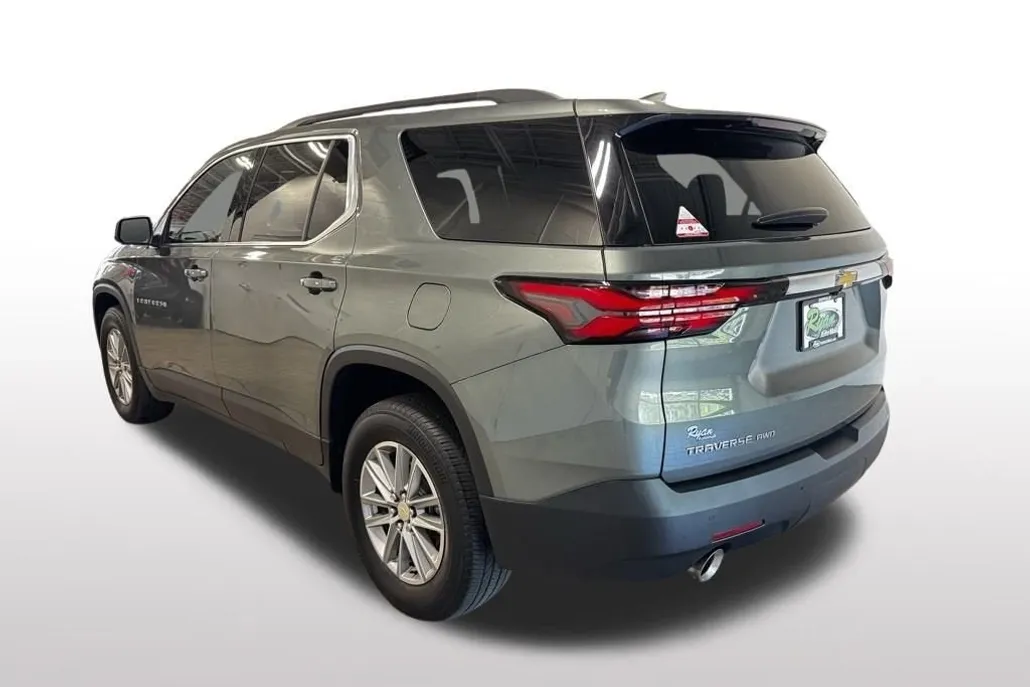 2022 Chevrolet Traverse Cloth photo 1