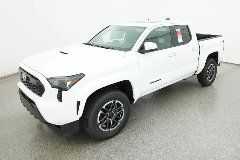 2025 Toyota Tacoma TRD Sport Double Cab photo 1