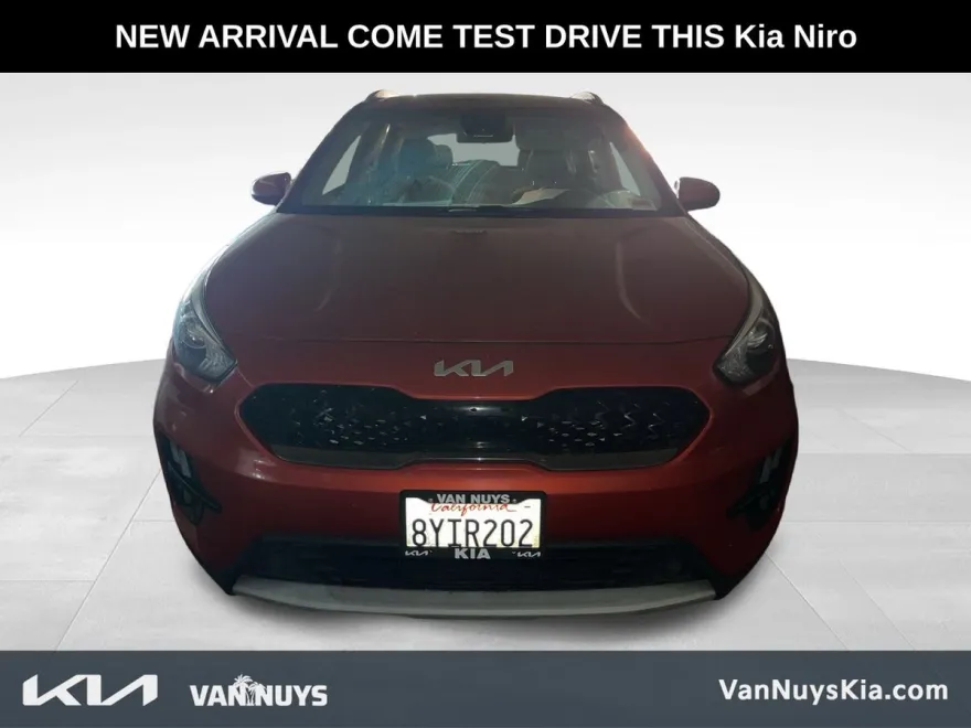 2022 Kia Niro LXS photo 1
