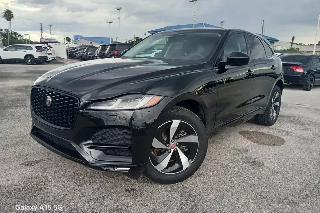 2021 Maserati Levante GranSport photo 1