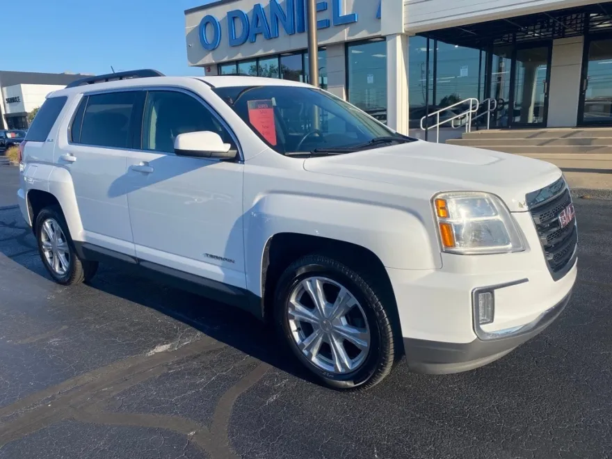 2017 Gmc Terrain SLE photo 1