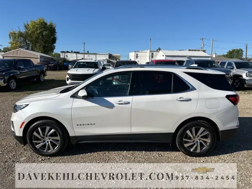 2022 Chevrolet Equinox Premier photo 1