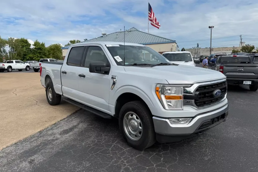 2022 Ford F-150 XLT photo 1