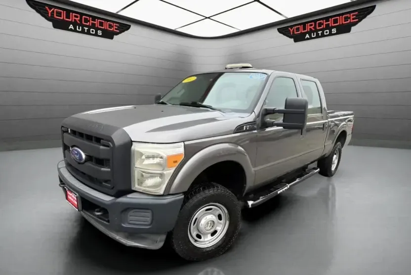 2012 Ford F-250 XLT photo 1