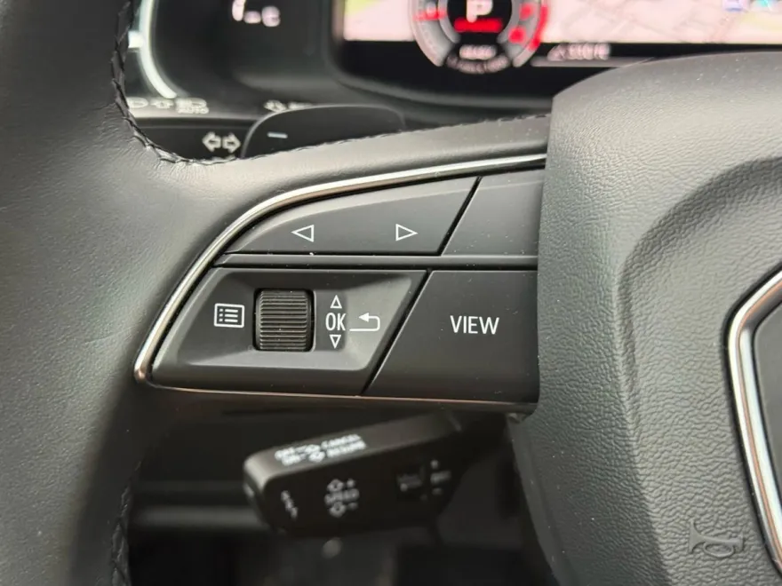2022 Audi Q7 45 Premium Plus photo 16