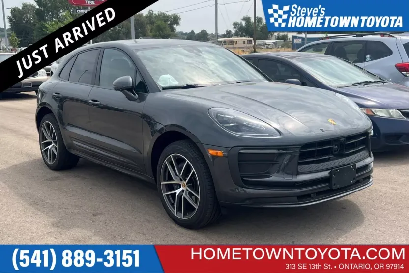 2024 Porsche Macan photo 1