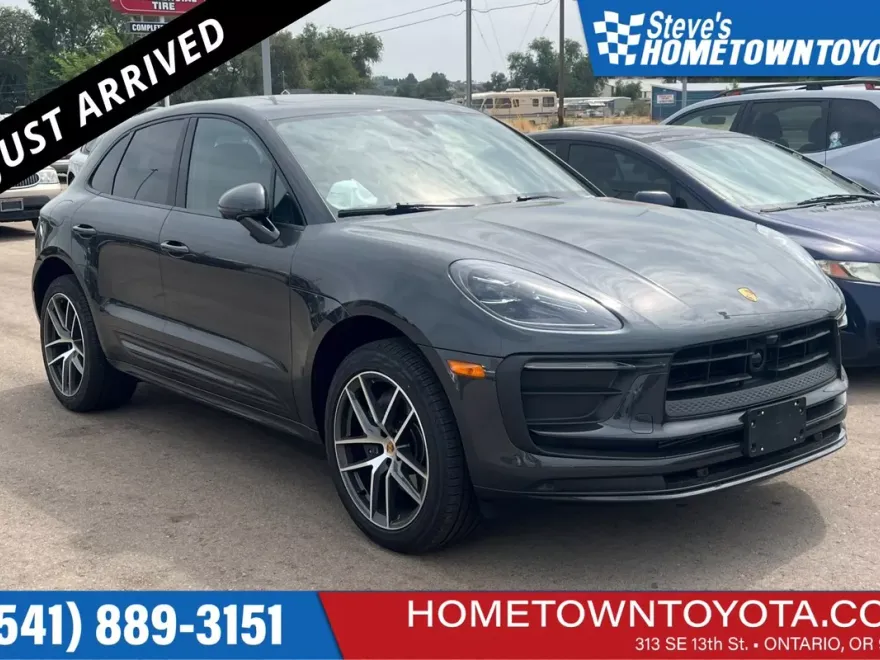 2024 Porsche Macan photo 1