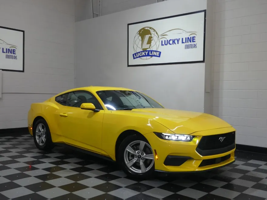 2024 Ford Mustang EcoBoost photo 1