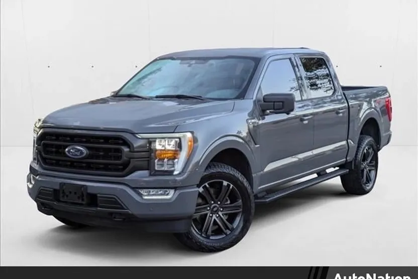 2021 Ford F-150 XLT photo 1