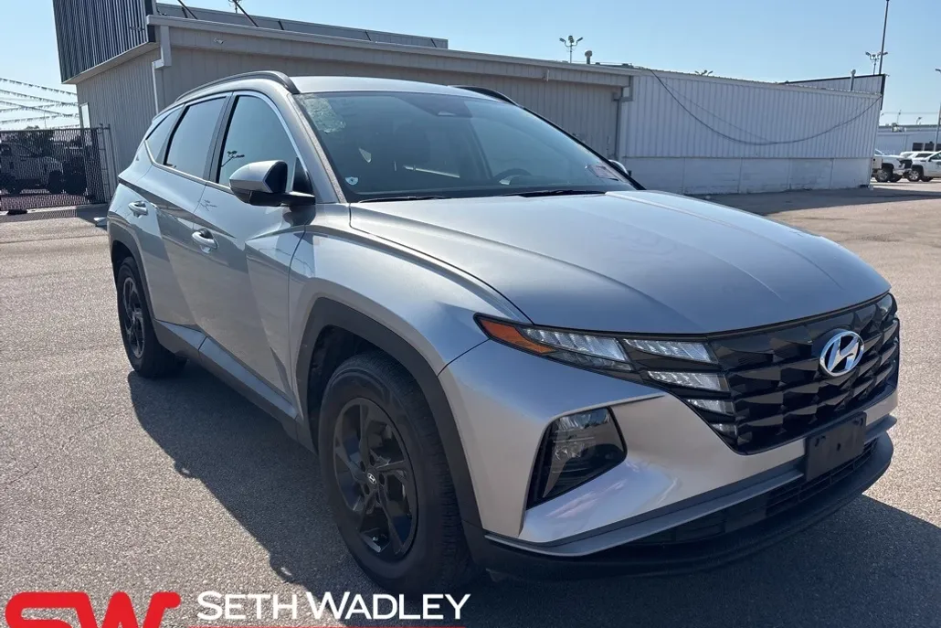 2024 Hyundai Tucson SEL photo 1