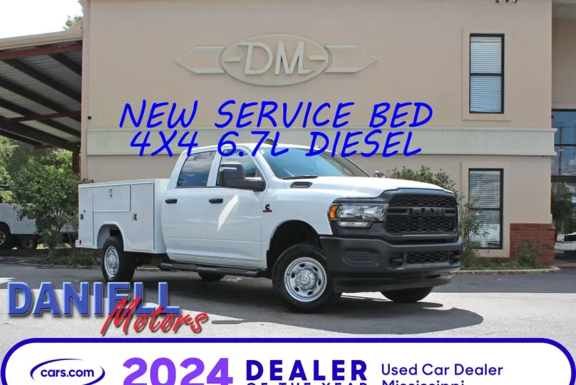 2024 Ram 2500 Tradesman photo 1