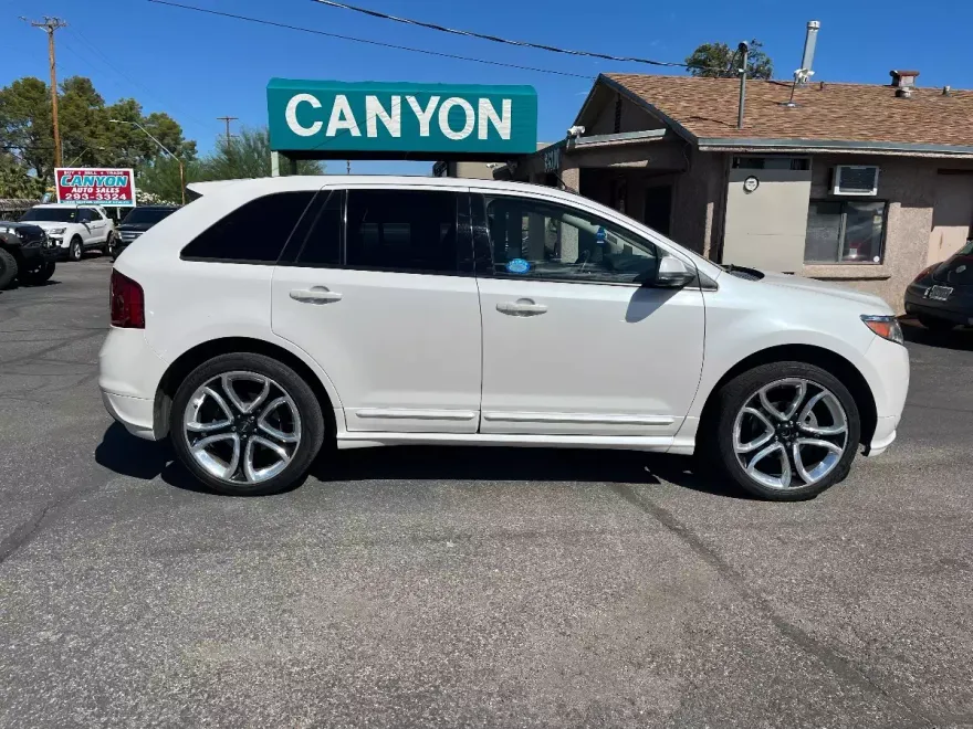 2013 Ford Edge Sport photo 1