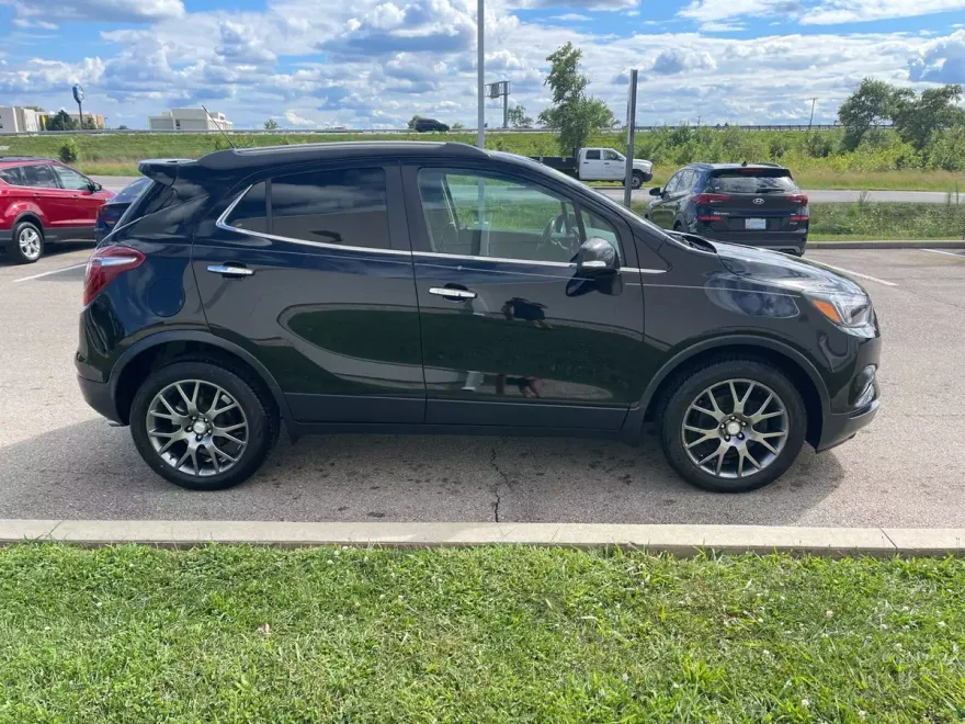 2019 Buick Encore Sport Touring photo 1