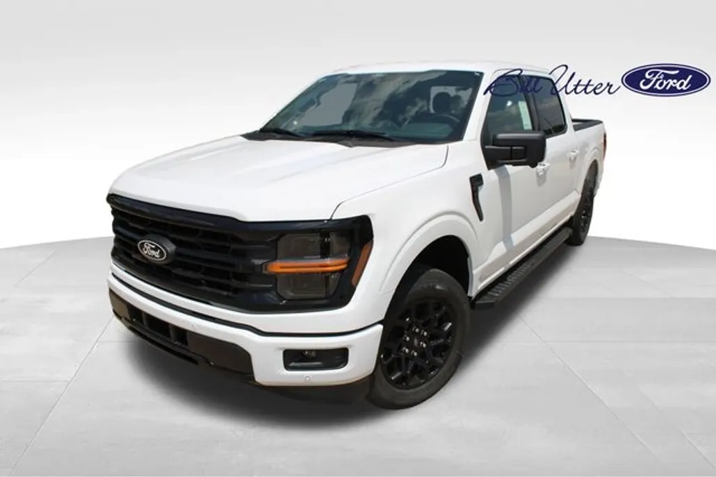 2025 Ford F-150 XLT photo 1
