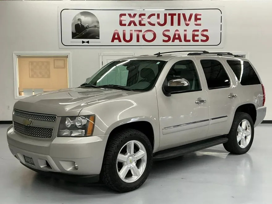 2009 Chevrolet Tahoe LTZ photo 1