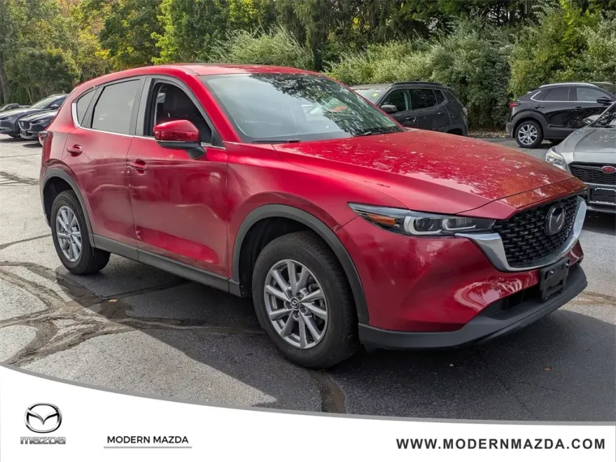2022 Mazda CX-5 2.5 S Preferred photo 1