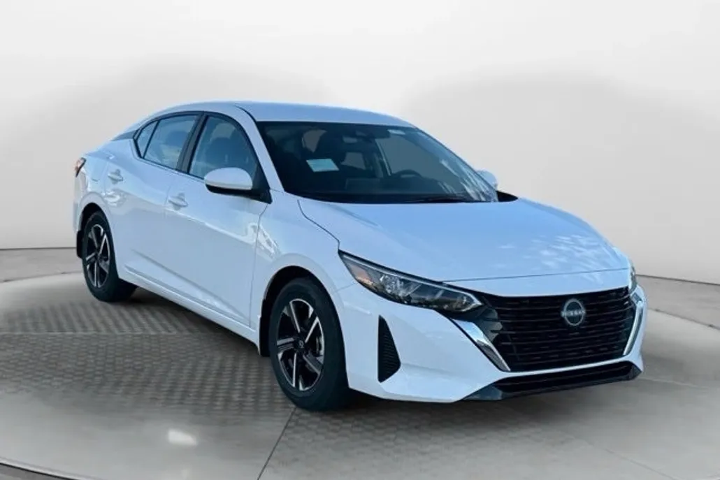 2025 Nissan Sentra SV photo 1