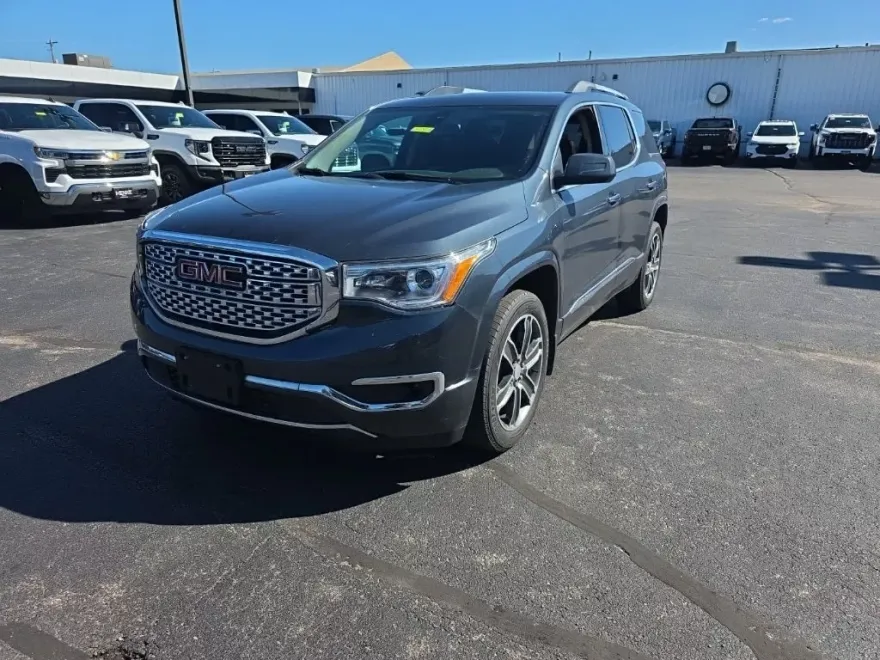 2019 Gmc Acadia Denali photo 1