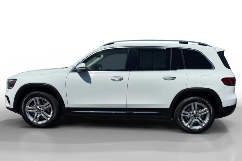 2021 Mercedes Benz GLB 250 photo 1