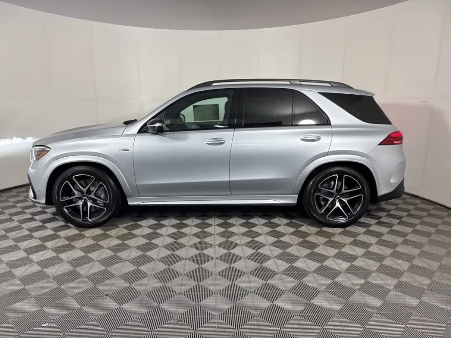 2026 Mercedes Benz GLE AMG 53 photo 1