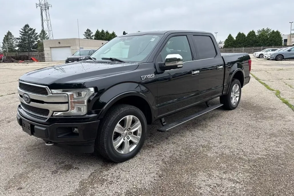2018 Ford F-150 Platinum photo 1