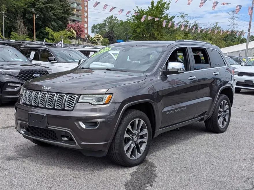 2018 Jeep Grand Cherokee Overland photo 1