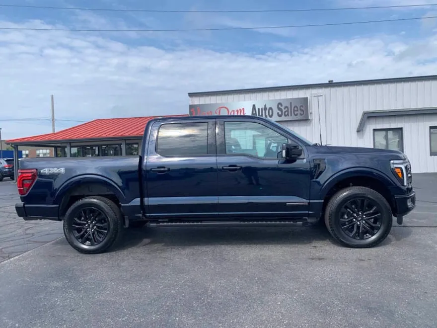 2024 Ford F-150 Lariat photo 1