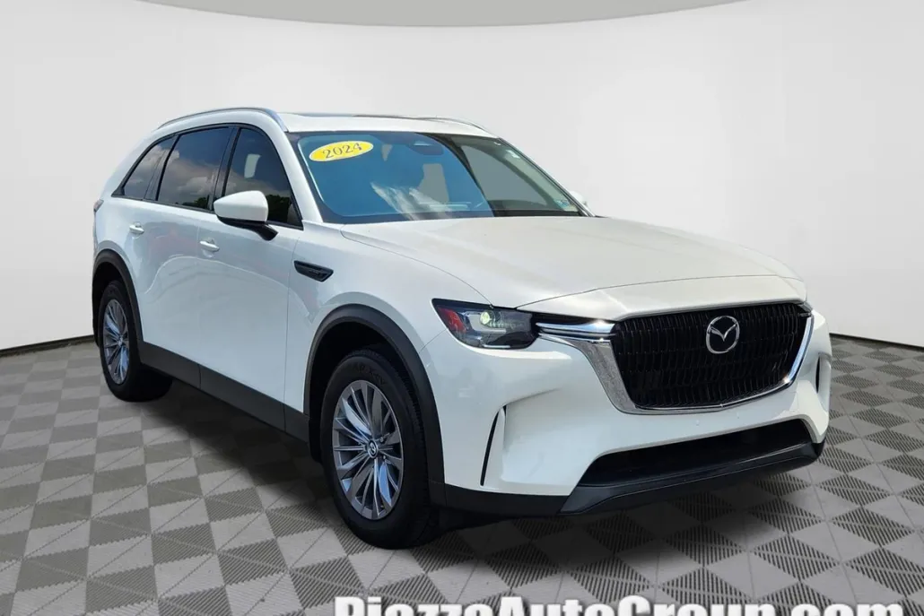 2024 Mazda CX-90 3.3 Turbo Preferred photo 1