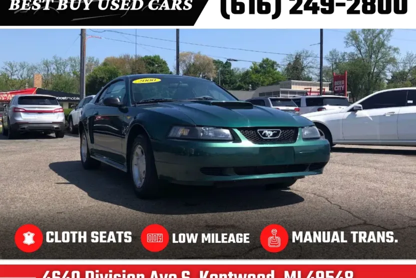 2000 Ford Mustang Base photo 1