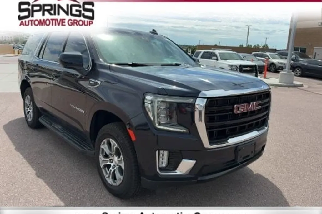 2022 Gmc Yukon SLE photo 1