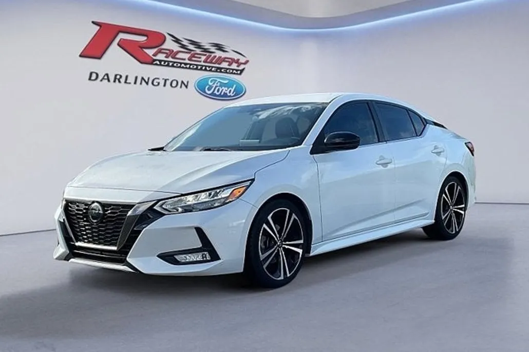 2021 Nissan Sentra SR photo 1