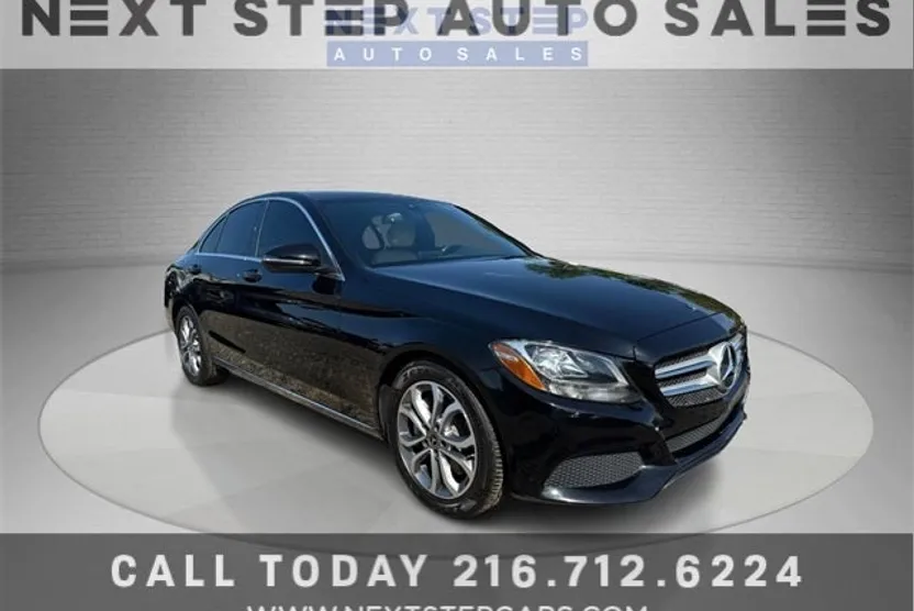 2018 Mercedes Benz C 300 photo 1
