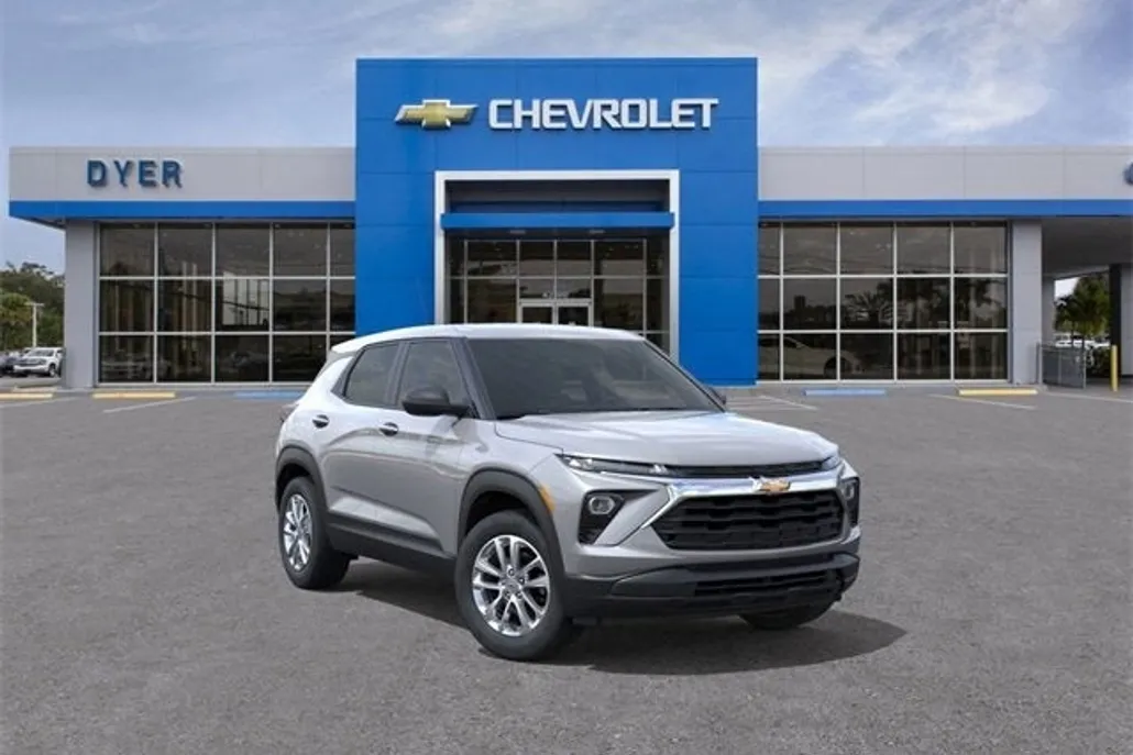 2026 Chevrolet Trailblazer LS photo 1