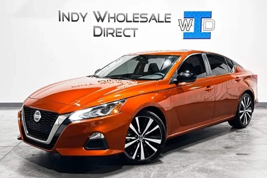 2021 Nissan Altima 2.5 SR photo 1