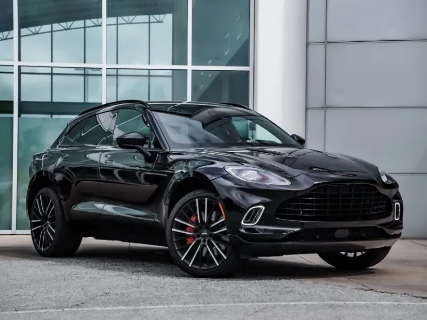 2023 Aston Martin DBX photo 1