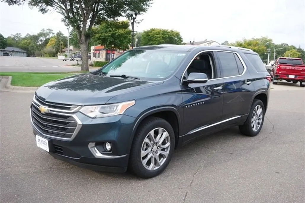 2018 Chevrolet Traverse Premier photo 1