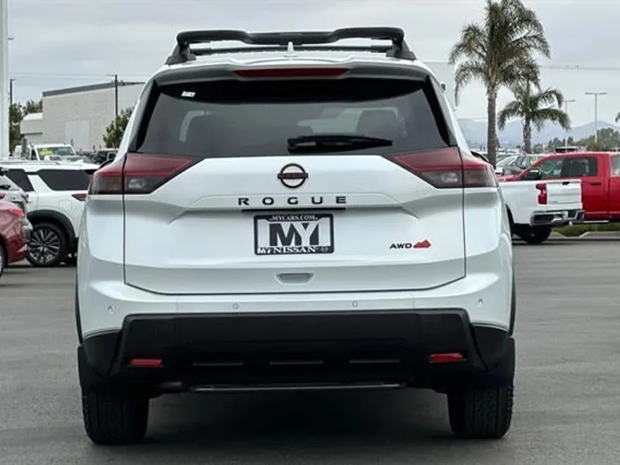 2025 Nissan Rogue AWD photo 1