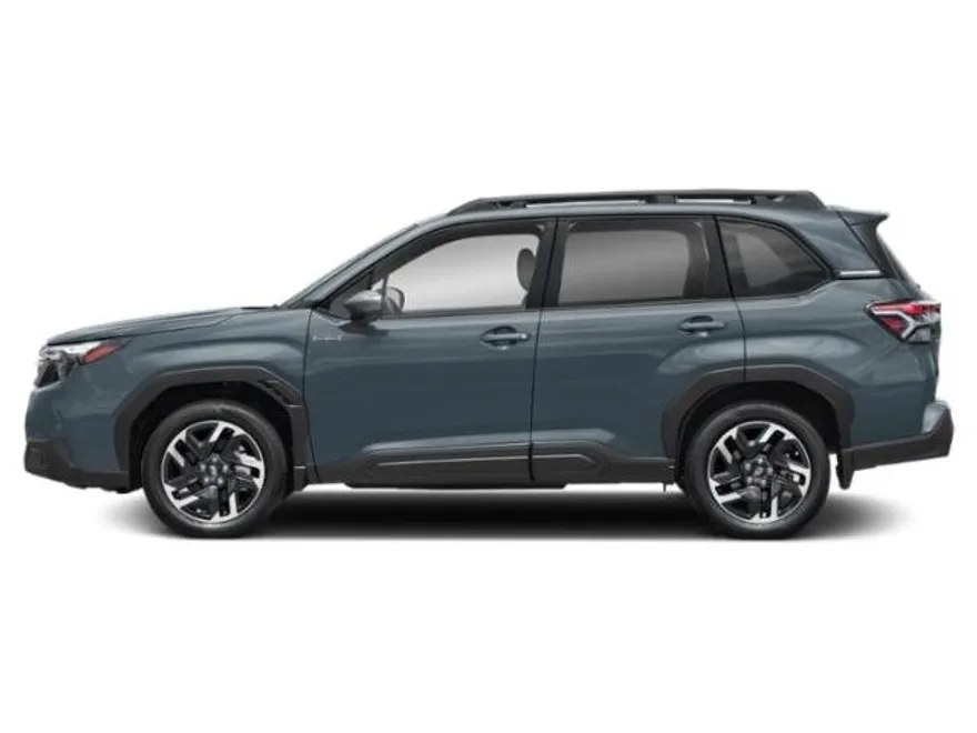 2025 Subaru Forester Premium photo 1