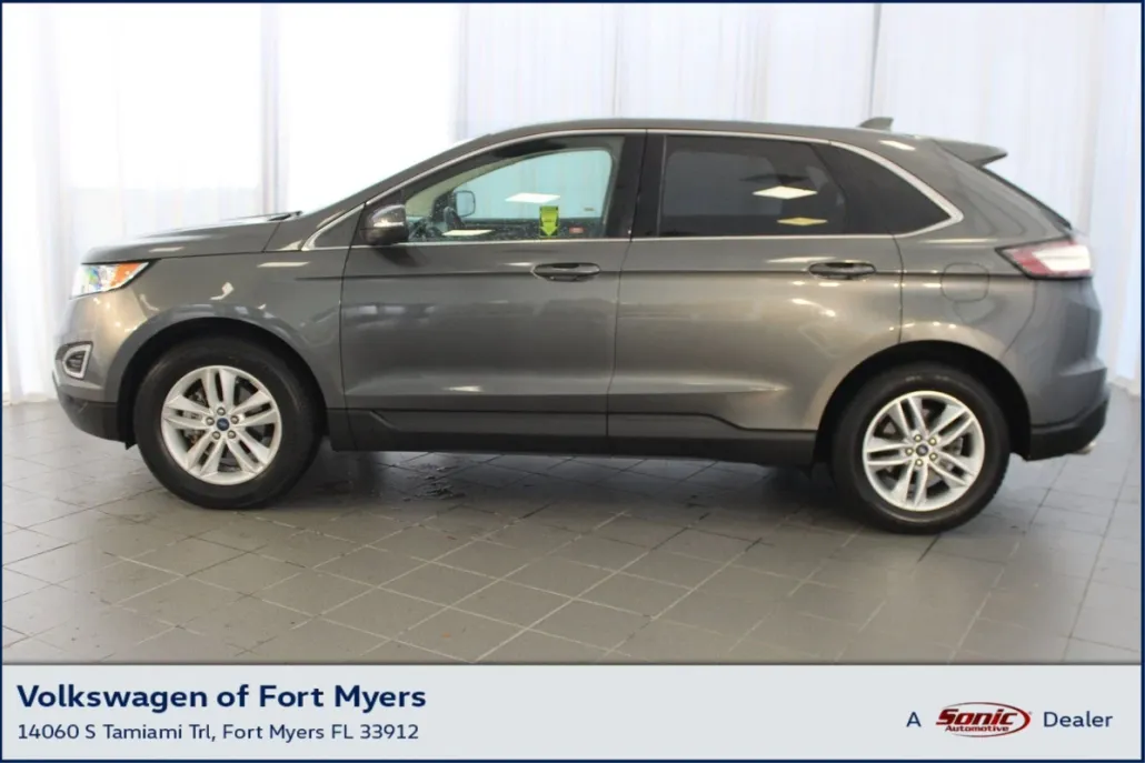 2017 Ford Edge SEL photo 1