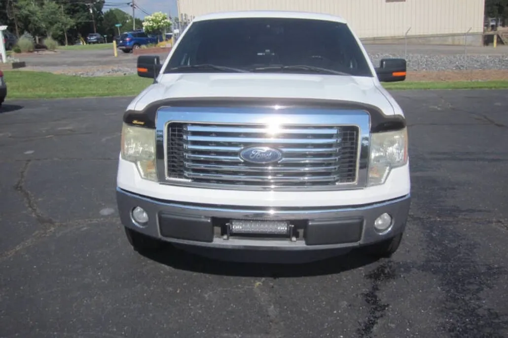 2011 Ford F-150 XLT photo 1