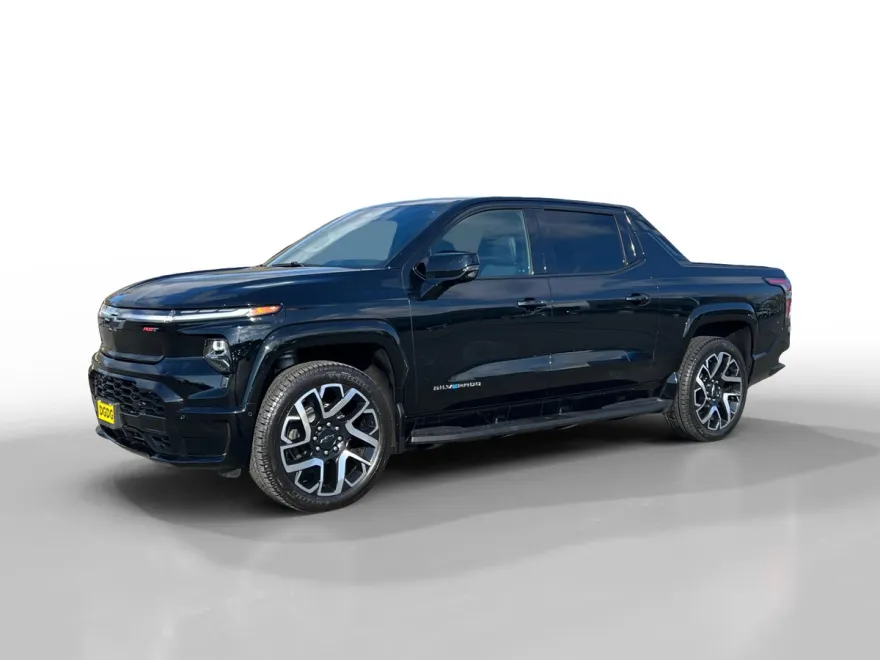 2024 Chevrolet Silverado EV RST photo 1
