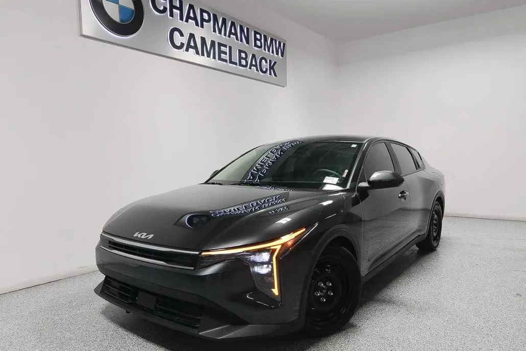 2025 Kia K4 LX photo 1
