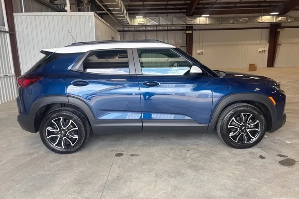 2023 Chevrolet Trailblazer ACTIV photo 1