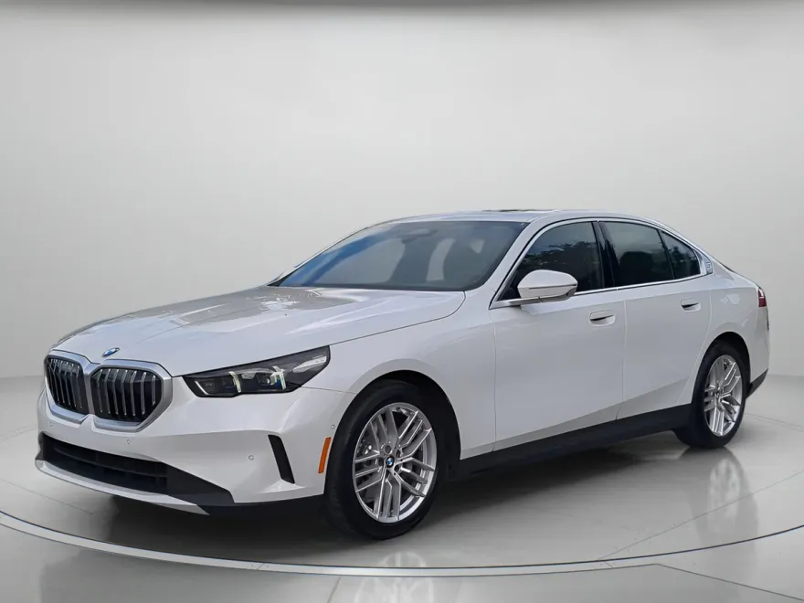 2025 Bmw 530i photo 1