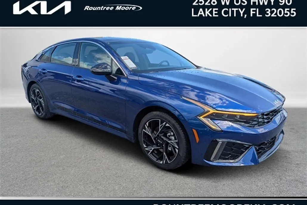 2025 Kia K5 GT-Line photo 1