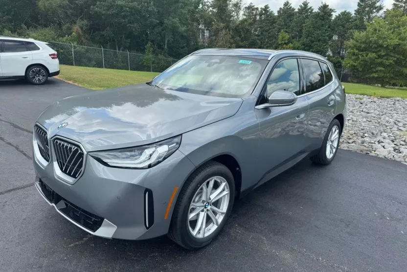2025 Bmw X3 30x Drive photo 1