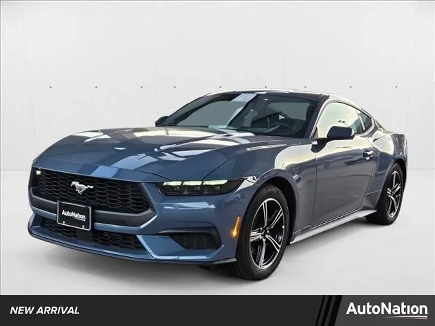 2025 Ford Mustang EcoBoost photo 1