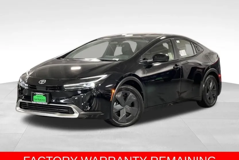 2026 Toyota Prius Plug-in Hybrid SE photo 1
